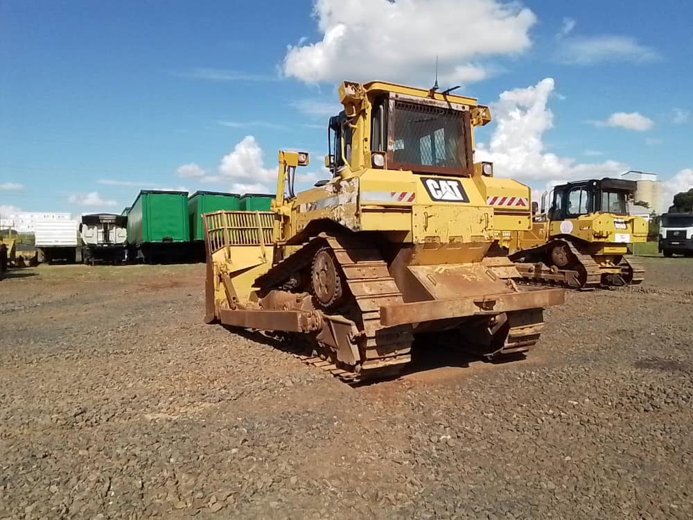 CATERPILLAR D6T