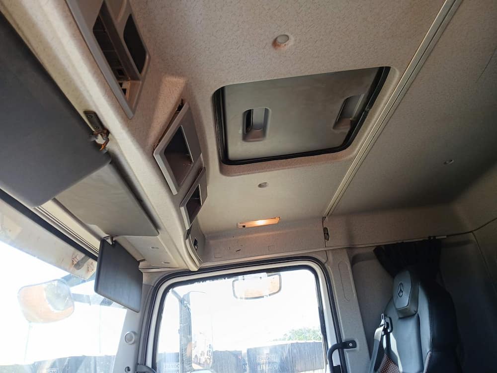 Mercedes-Benz Axor 3344 S (6X4)