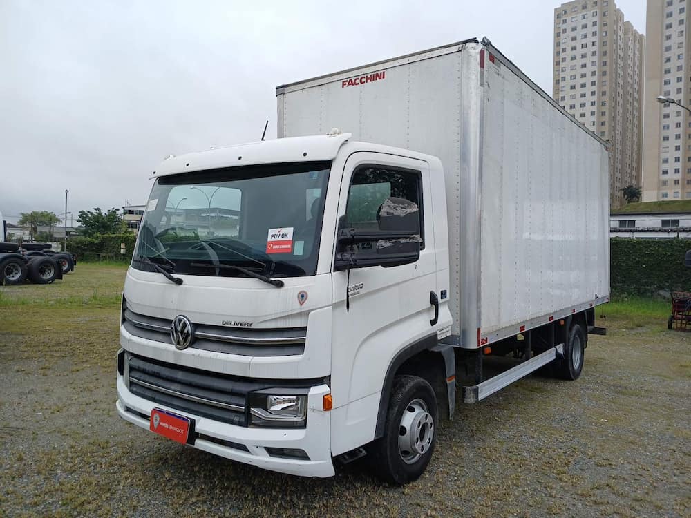 VOLKSWAGEN 6-160 DELIVERY 2P DIESEL E5