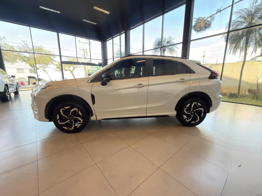 Mitsubishi ECLIPSE CROSS 1.5 MIVEC TURBO GASOLINA HPE-S CVT 2025/2026