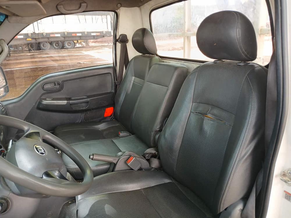 Kia Bongo K-2500 STD 4x2 RS (cab. simples)