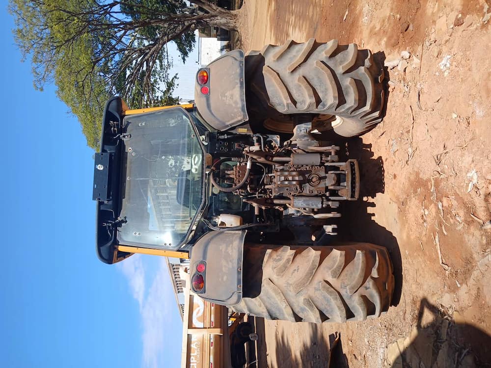 VALTRA BH 210I HIFLOW