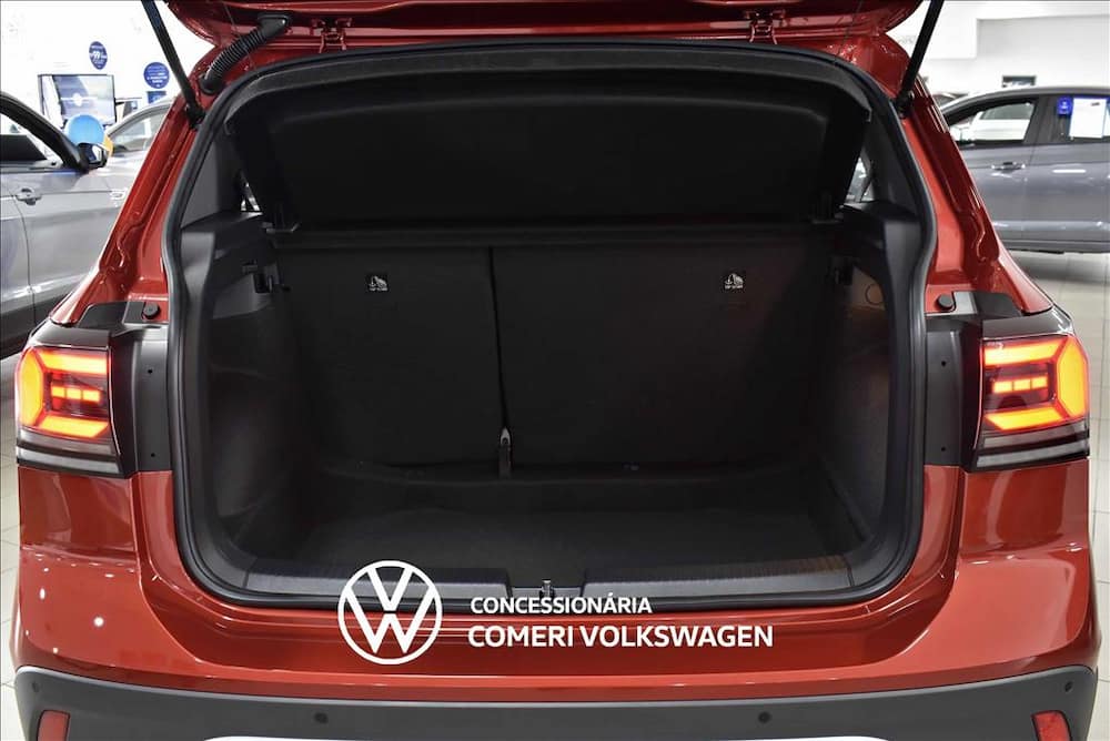 2026 VOLKSWAGEN T-CROSS 1.0 200 TSI TOTAL FLEX AUTOMÁTICO
