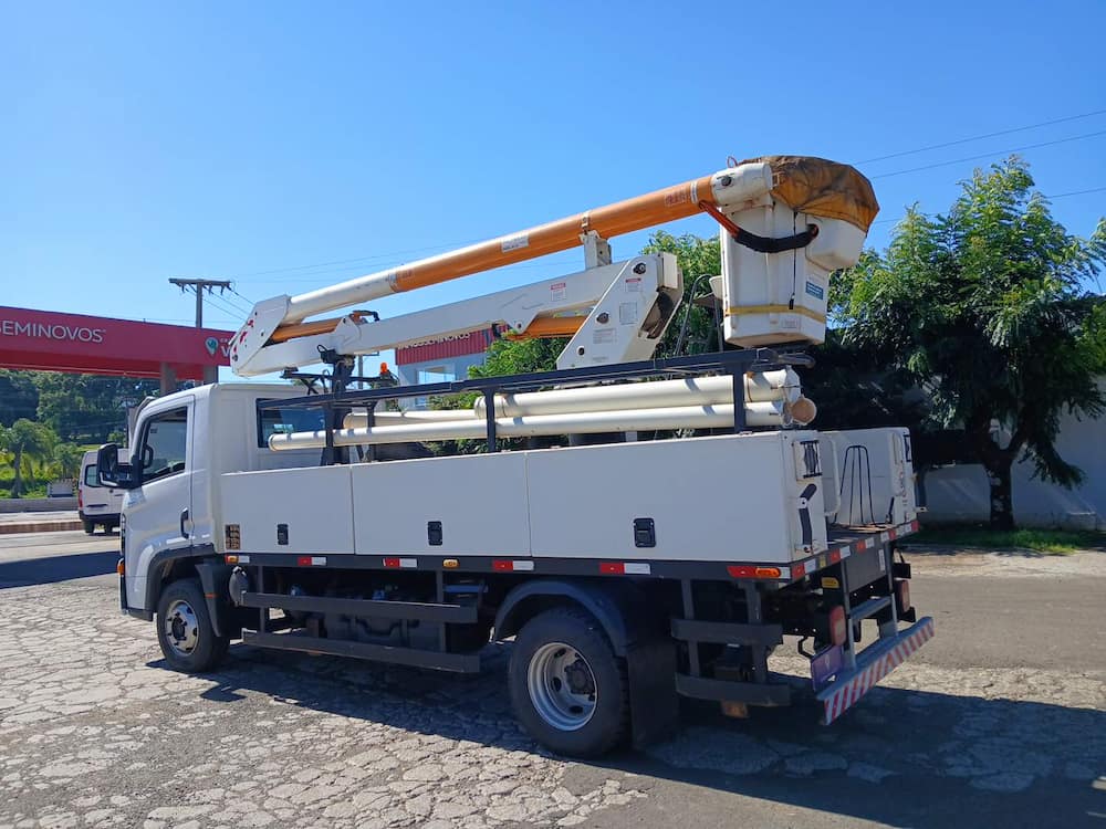Volkswagen 11-180 Delivery 2p (diesel)(E5)