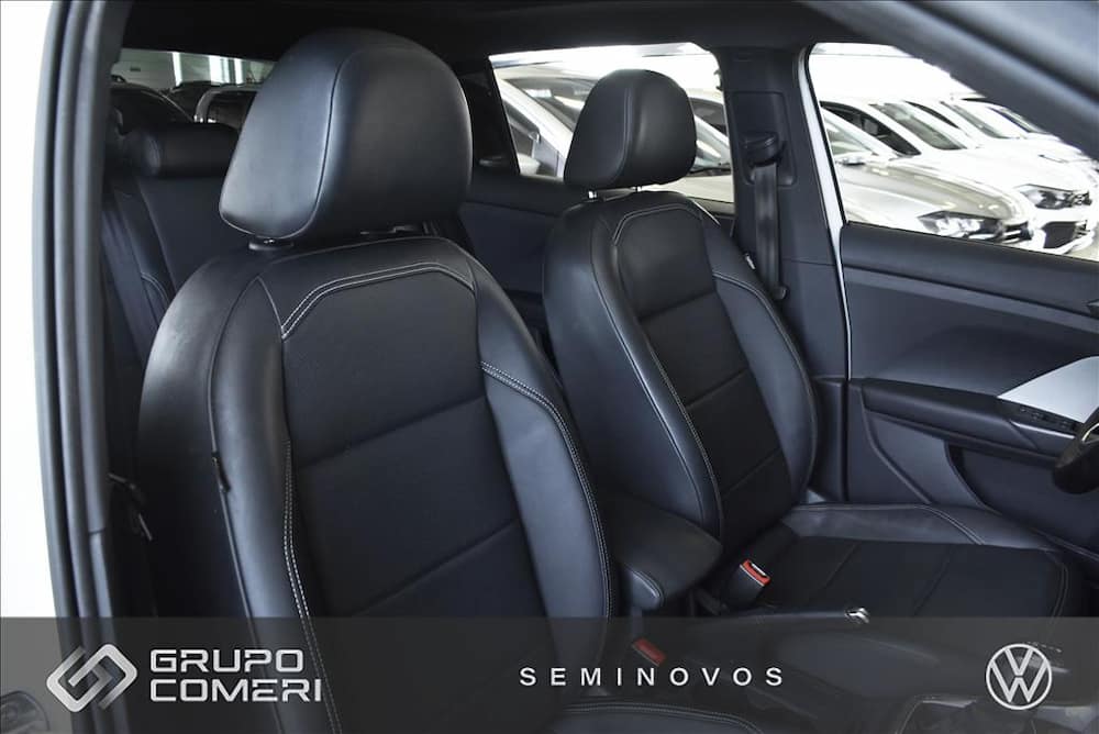 2024 VOLKSWAGEN T-CROSS 1.4 250 TSI TOTAL FLEX HIGHLINE AUTOMÁTICO