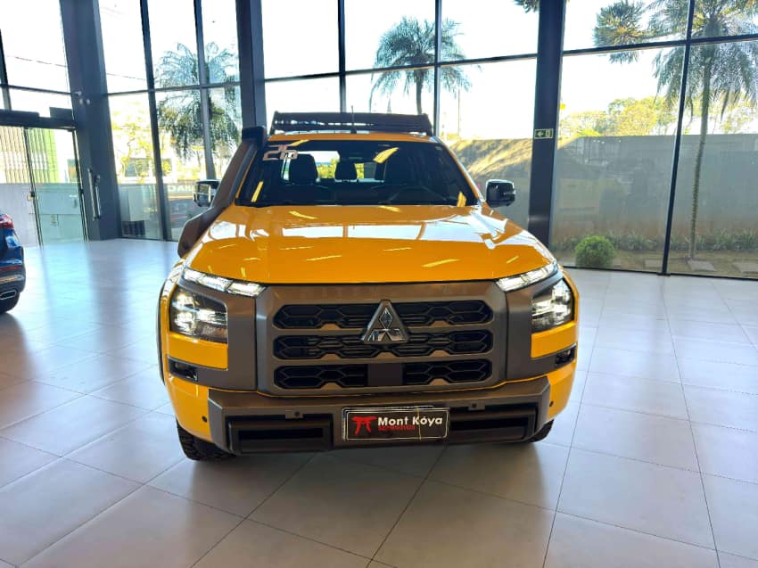 MITSUBISHI TRITON SAVANA 2.4 D 4X4 AT