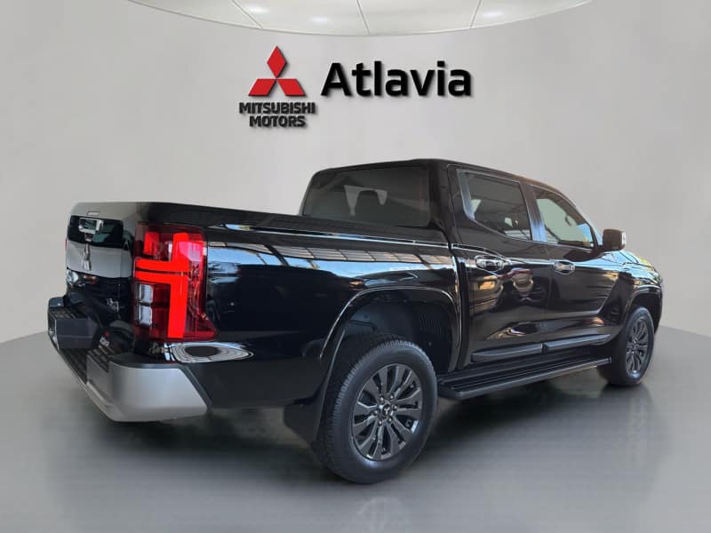 Mitsubishi Triton 2.4 HPE