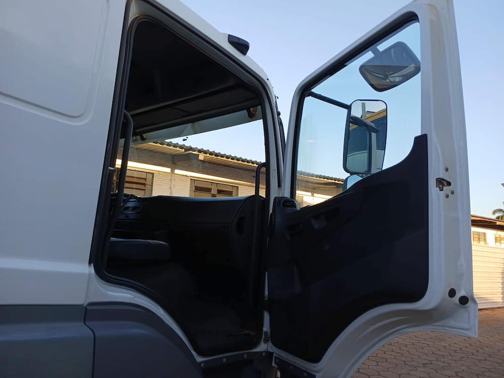 Mercedes-Benz Axor 3344 S (6X4)