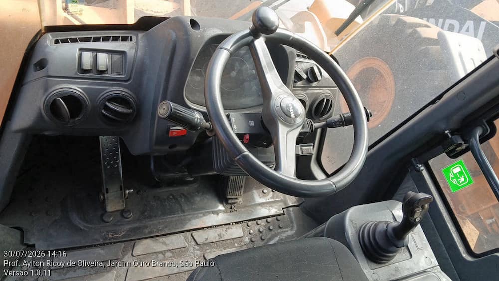 HYUNDAI HL760-9