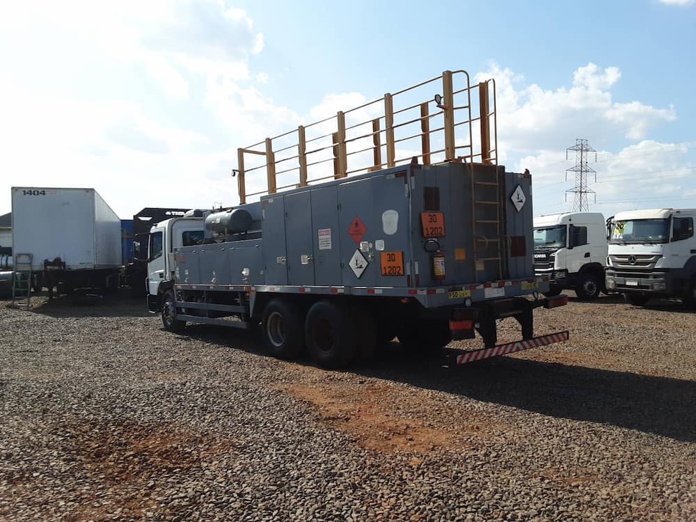 Mercedes-Benz Atego 2730 6x4 2p (diesel)(E5)