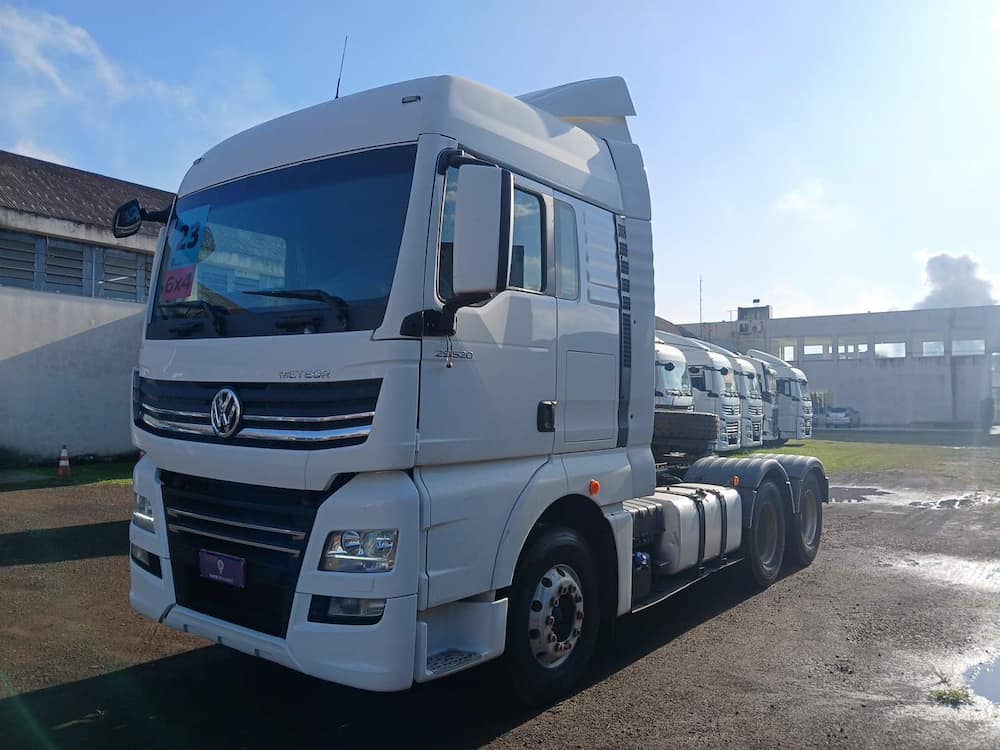 Volkswagen Meteor 29.520 6x4 2p (diesel)(E5)