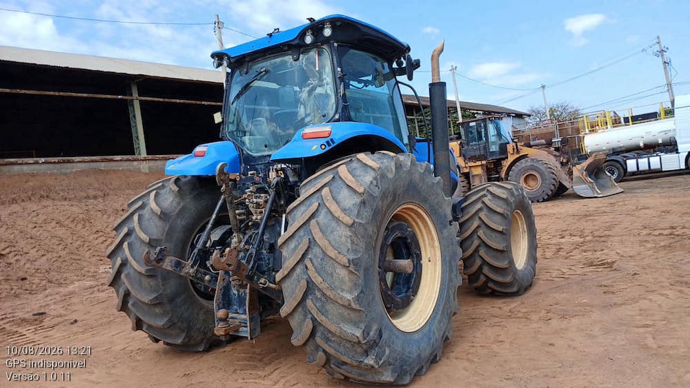 NEWHOLLAND T7 260