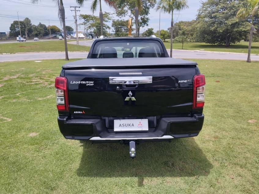 Mitsubishi L200 TRITON 2.4 TURBO DIESEL 4X4 AT SPORT HPE-S