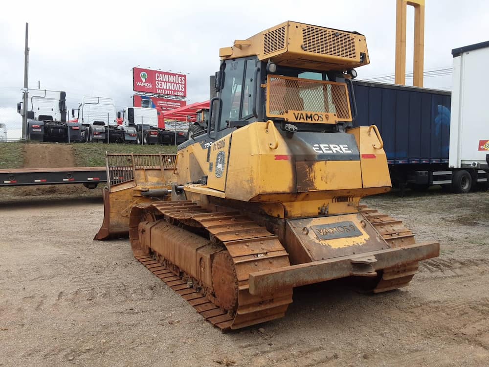 JOHN DEERE 750J-II