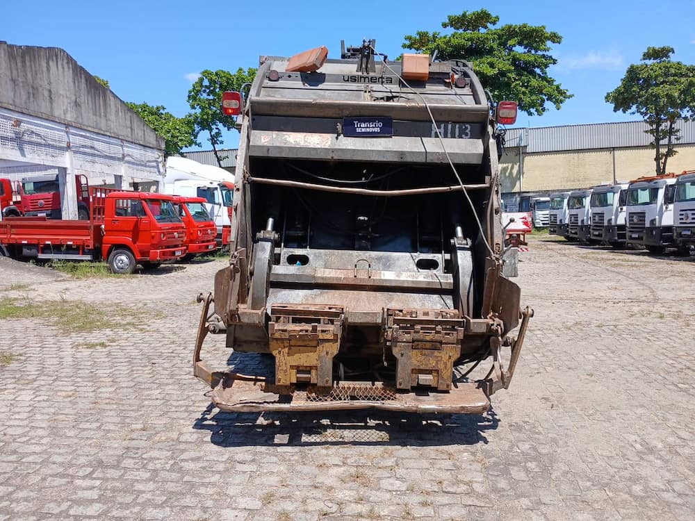Volkswagen 24-260 E Constel. 6x2 2p (diesel)(E5)