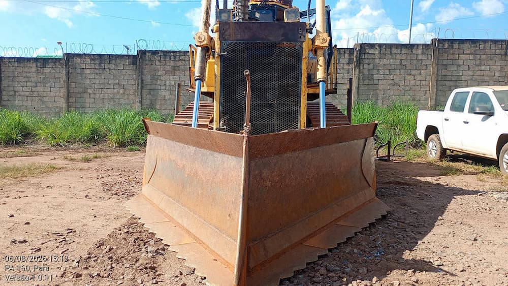 KOMATSU D155AX-6