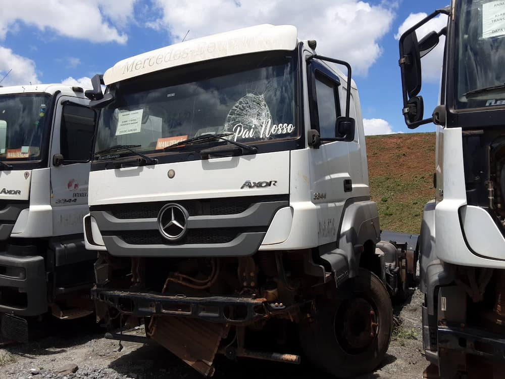 Mercedes-Benz Axor 3344 S (6X4)