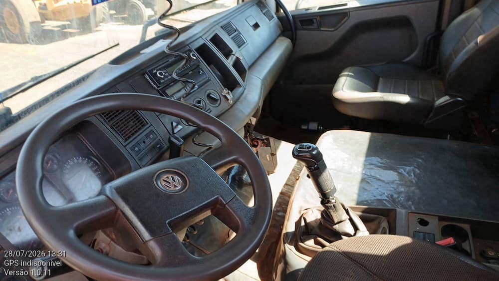 VOLKSWAGEN 26.280 CRM 6X4