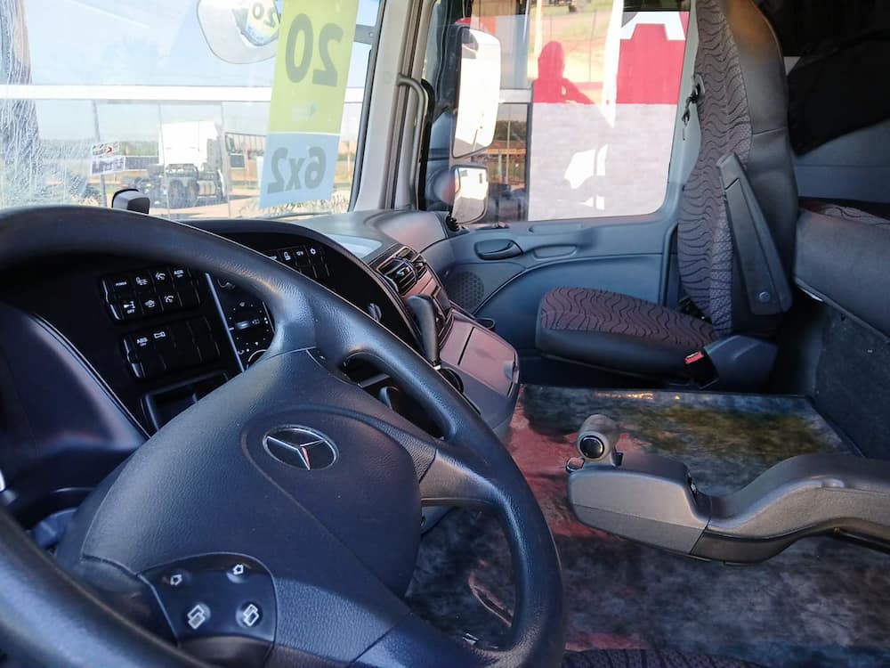 MERCEDES-BENZ ACTROS 2546LS
