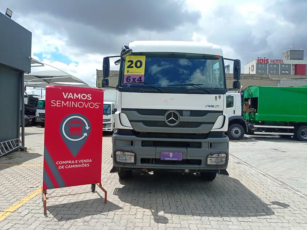 Mercedes-Benz Axor 3344 S (6X4)