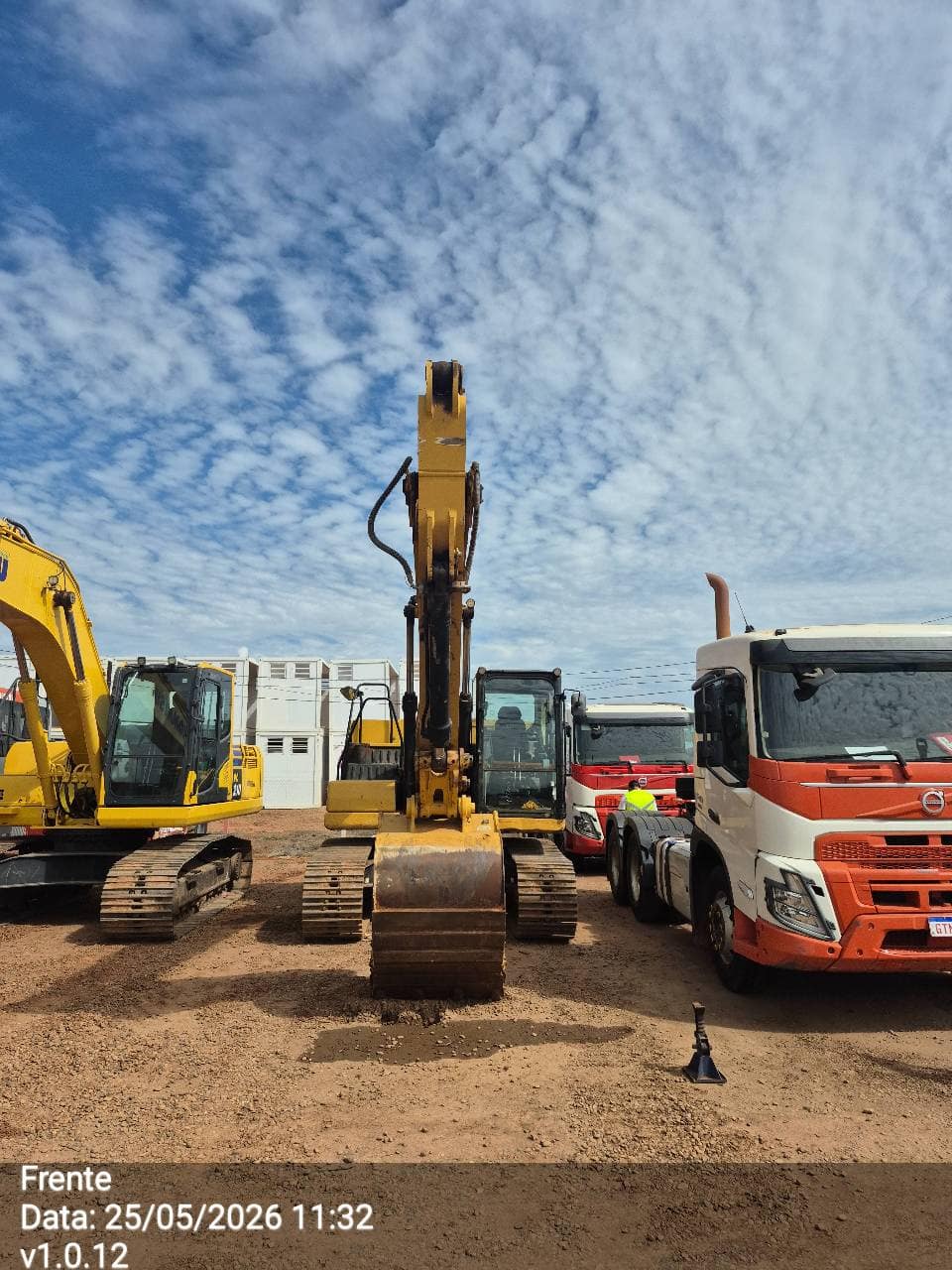 CATERPILLAR CAT 320