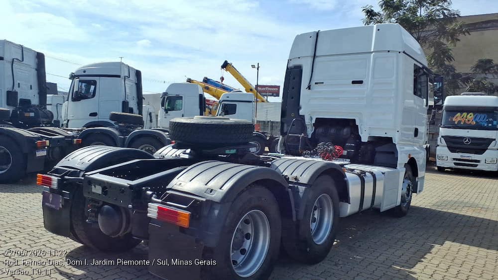 VOLKSWAGEN 29.520 METEOR 6X4