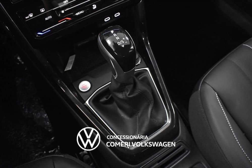 2027 VOLKSWAGEN T-CROSS 1.4 250 TSI TOTAL FLEX HIGHLINE AUTOMÁTICO