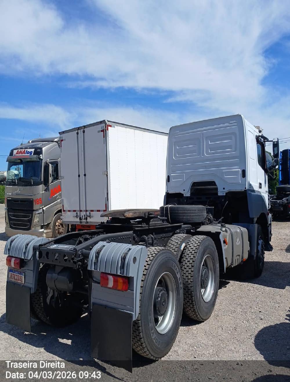 Mercedes-Benz Axor 3344 S (6X4)