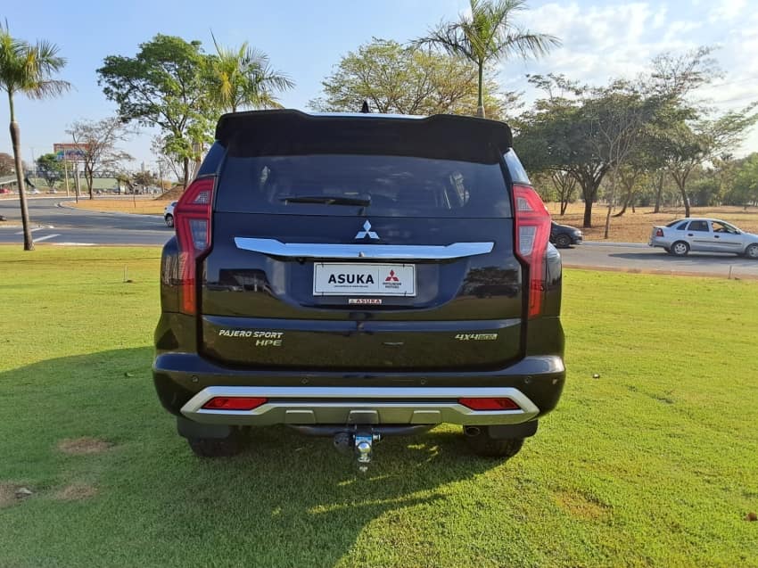 Mitsubishi PAJERO SPORT 2.4 16V MIVEC TURBO DIESEL HPE AWD AUTOMÁTICO 2023/2024