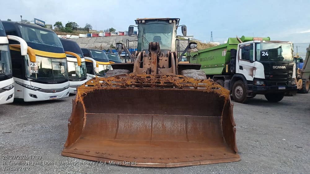 CATERPILLAR PÁ CARREGADEIRA 966L