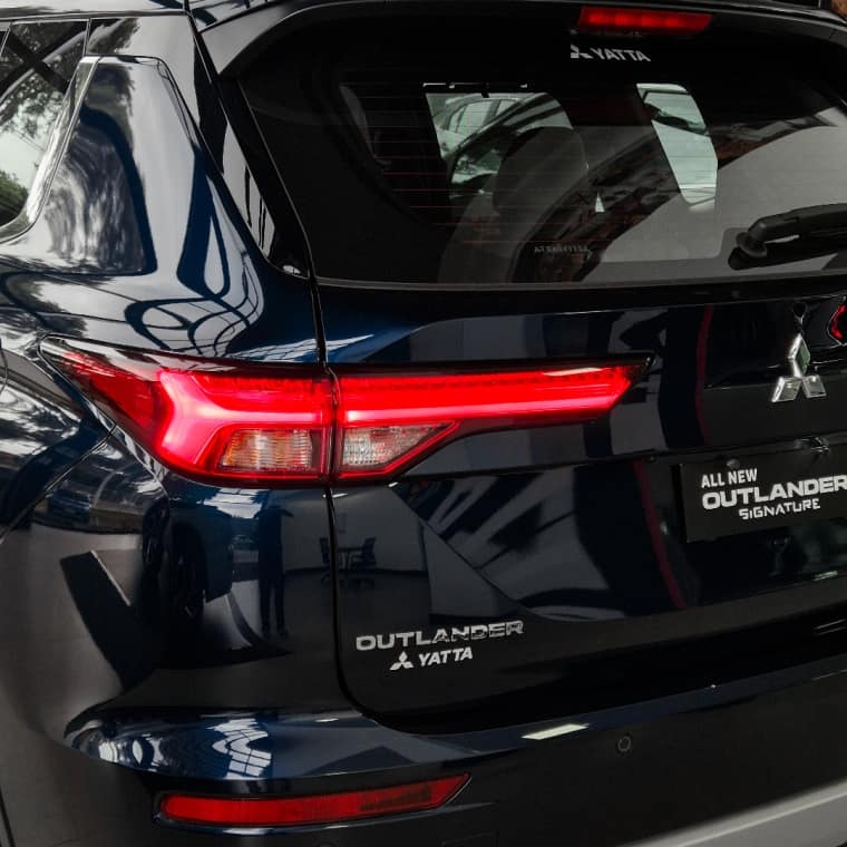 Mitsubishi OUTLANDER 2.4 PHEV SIGNATURE S-AWC DHT 2025/2026