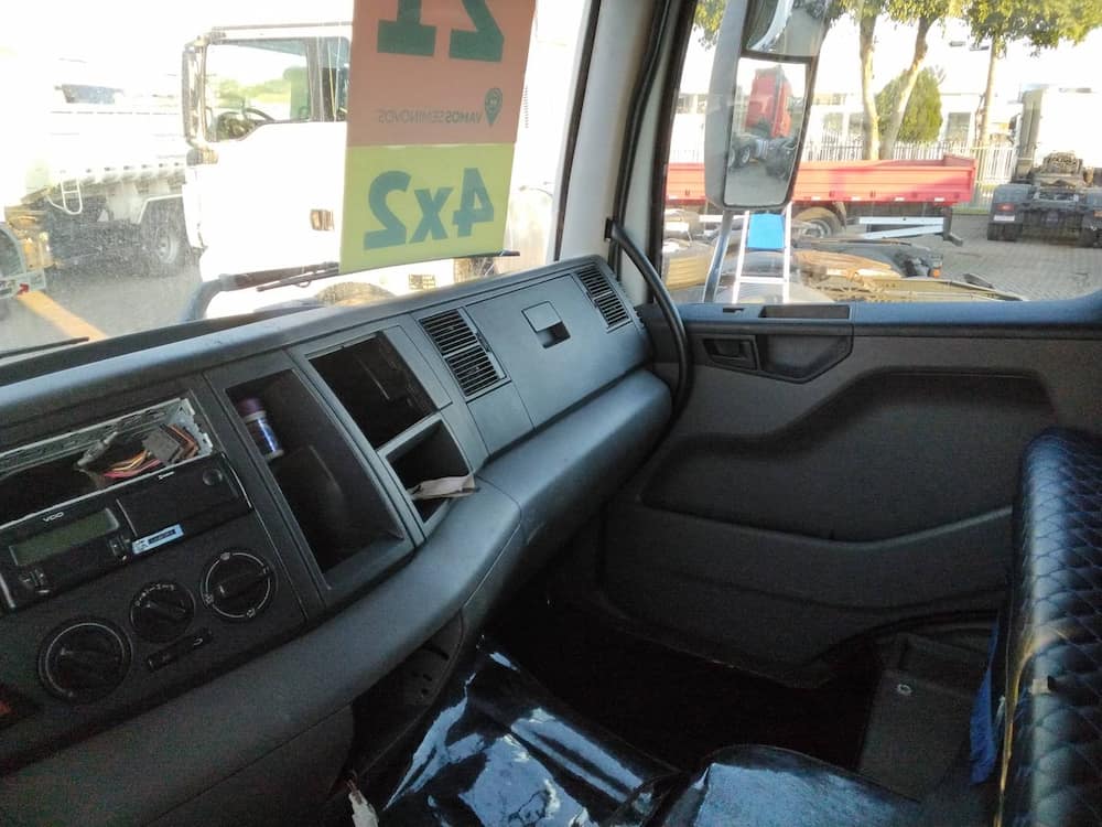 Volkswagen 19.360 Constellation 19.360 Tractor