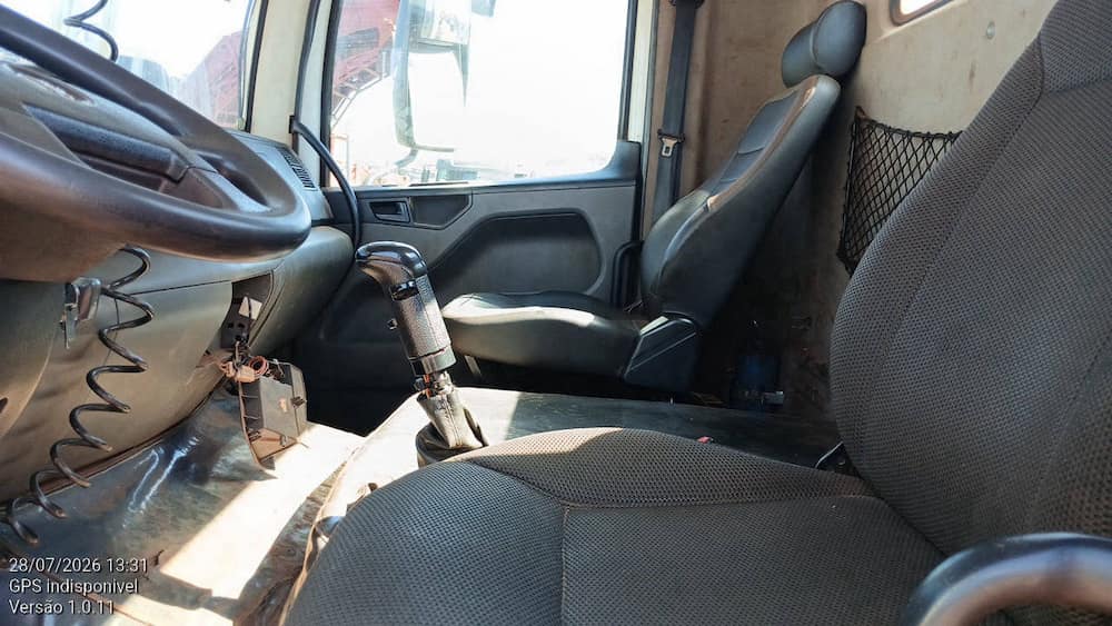 VOLKSWAGEN 26.280 CRM 6X4