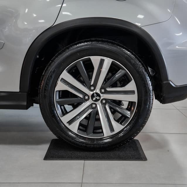 Mitsubishi OUTLANDER SPORT 2.0 MIVEC FLEX HPE AUTOMÁTICO 2021/2022
