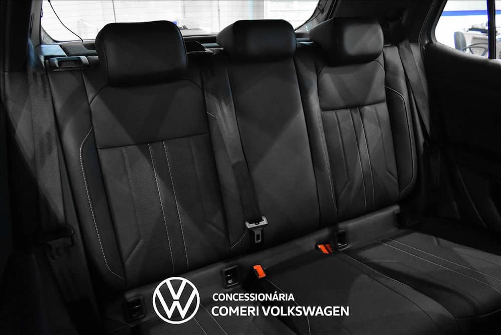 2027 VOLKSWAGEN T-CROSS 1.4 250 TSI TOTAL FLEX HIGHLINE AUTOMÁTICO