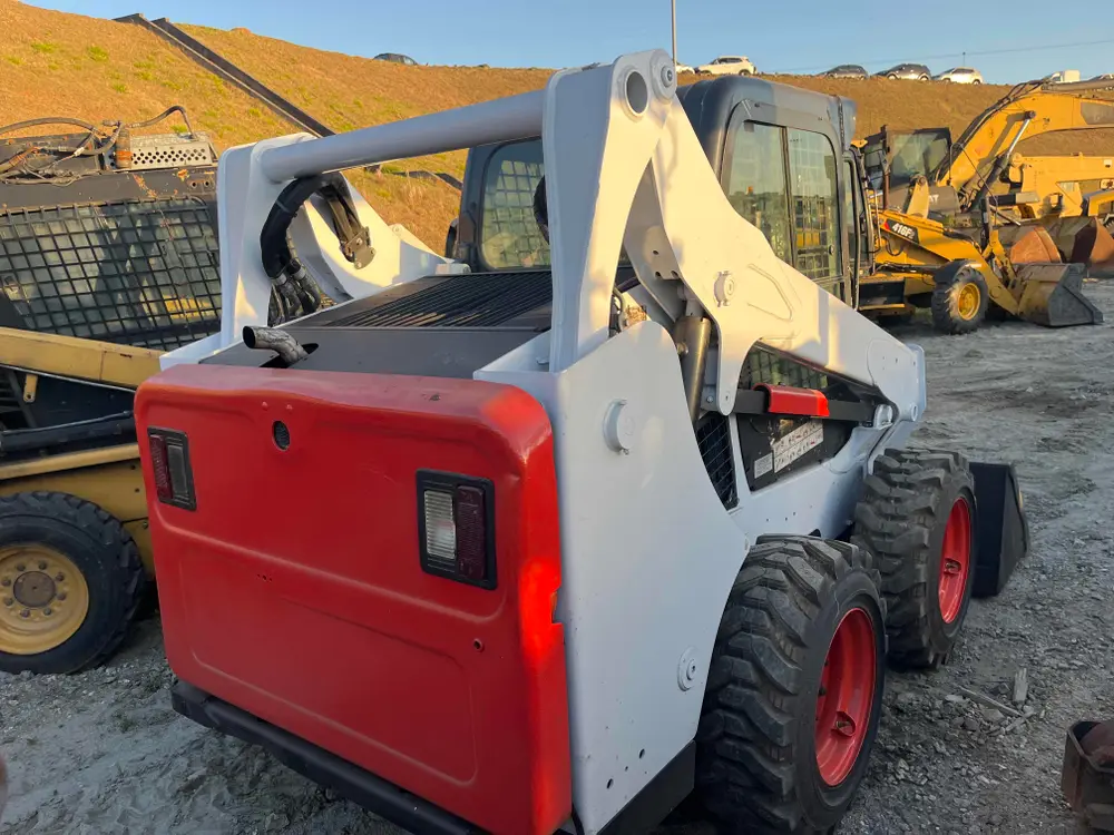 BOBCAT S570