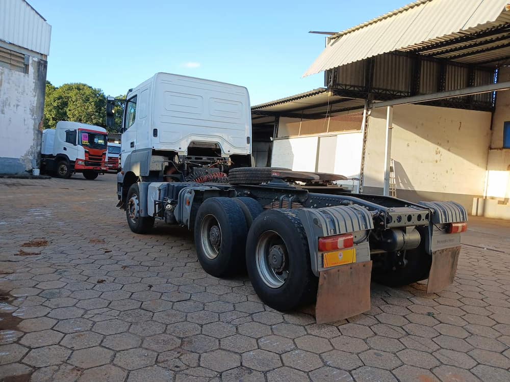 Mercedes-Benz Axor 3344 S (6X4)