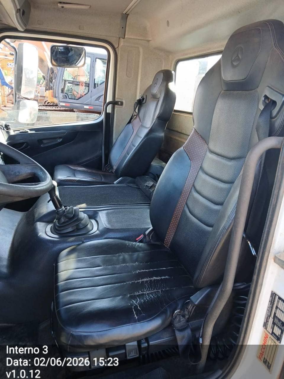 Mercedes-Benz Atego 2730 6x4 2p (diesel)(E5)