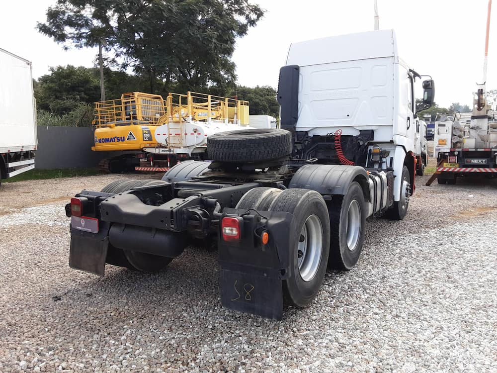 VOLKSWAGEN 25.420 CTC 6X2