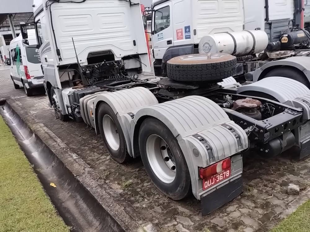 MERCEDES-BENZ AXOR 2544 LS