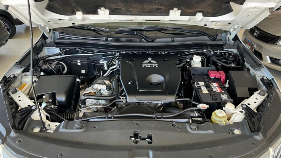 Mitsubishi L200 Triton Sport HPE-S