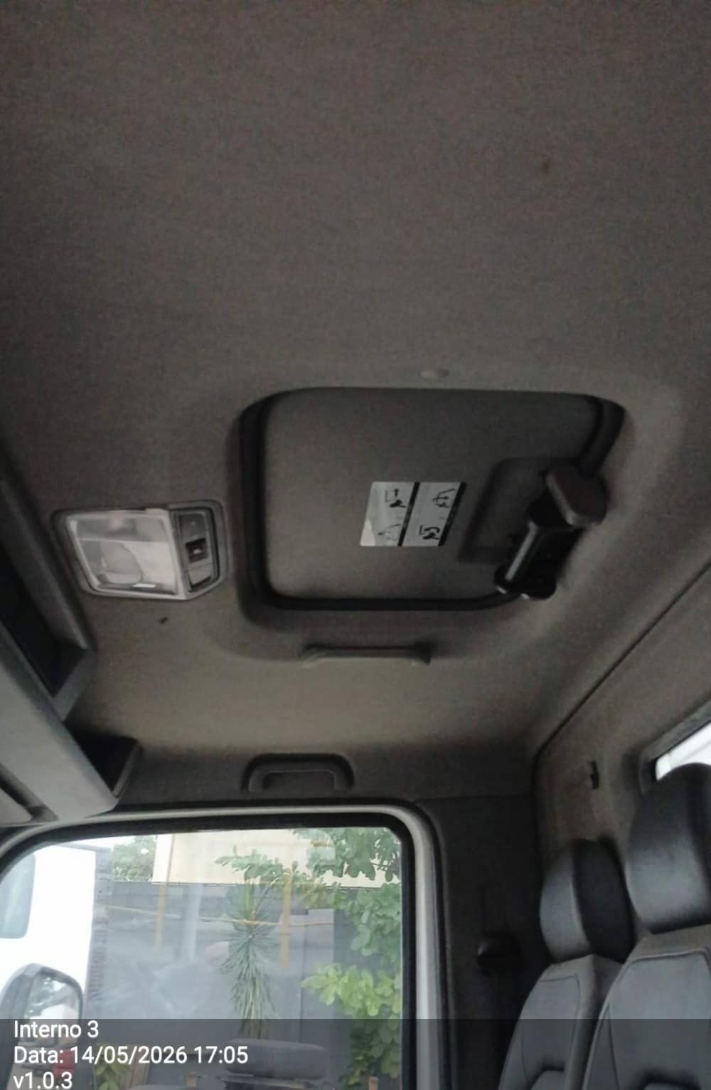 VOLKSWAGEN 9-170 DELIVERY 2P DIESEL E5