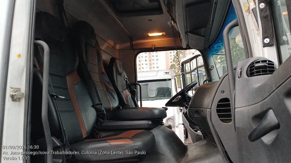 MERCEDES-BENZ ATEGO 2426
