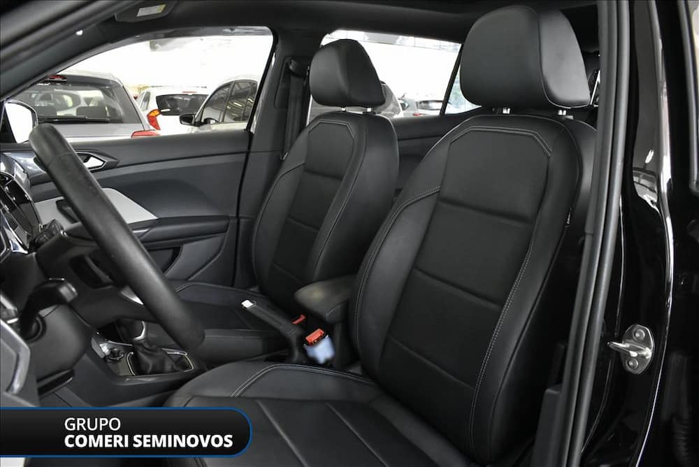 2024 VOLKSWAGEN T-CROSS 1.4 250 TSI TOTAL FLEX HIGHLINE AUTOMÁTICO