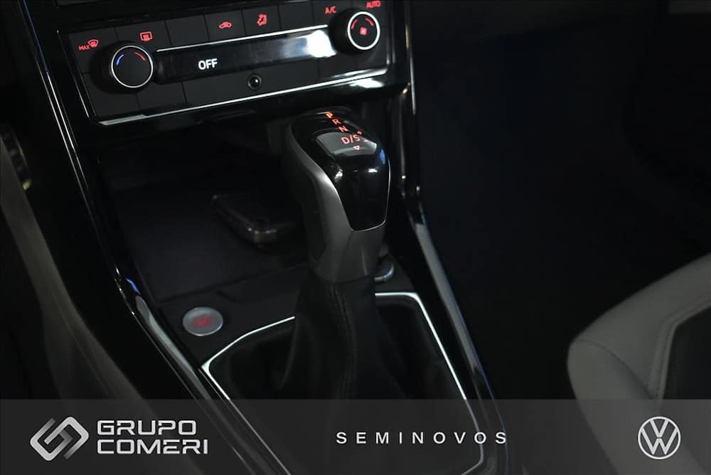 2020 VOLKSWAGEN T-CROSS 1.4 250 TSI TOTAL FLEX HIGHLINE AUTOMÁTICO