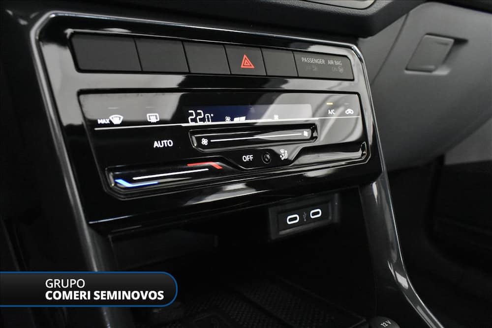 2024 VOLKSWAGEN T-CROSS 1.4 250 TSI TOTAL FLEX HIGHLINE AUTOMÁTICO