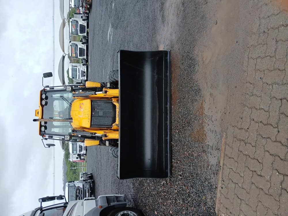 JCB MR/JCB 3CX 2WS4WD