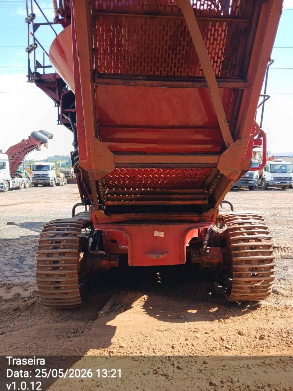CASE 8810