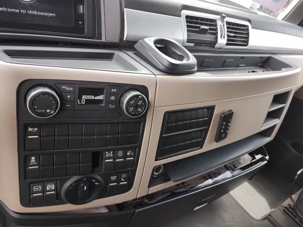Volkswagen Meteor 29.520 6x4 2p (diesel)(E5)