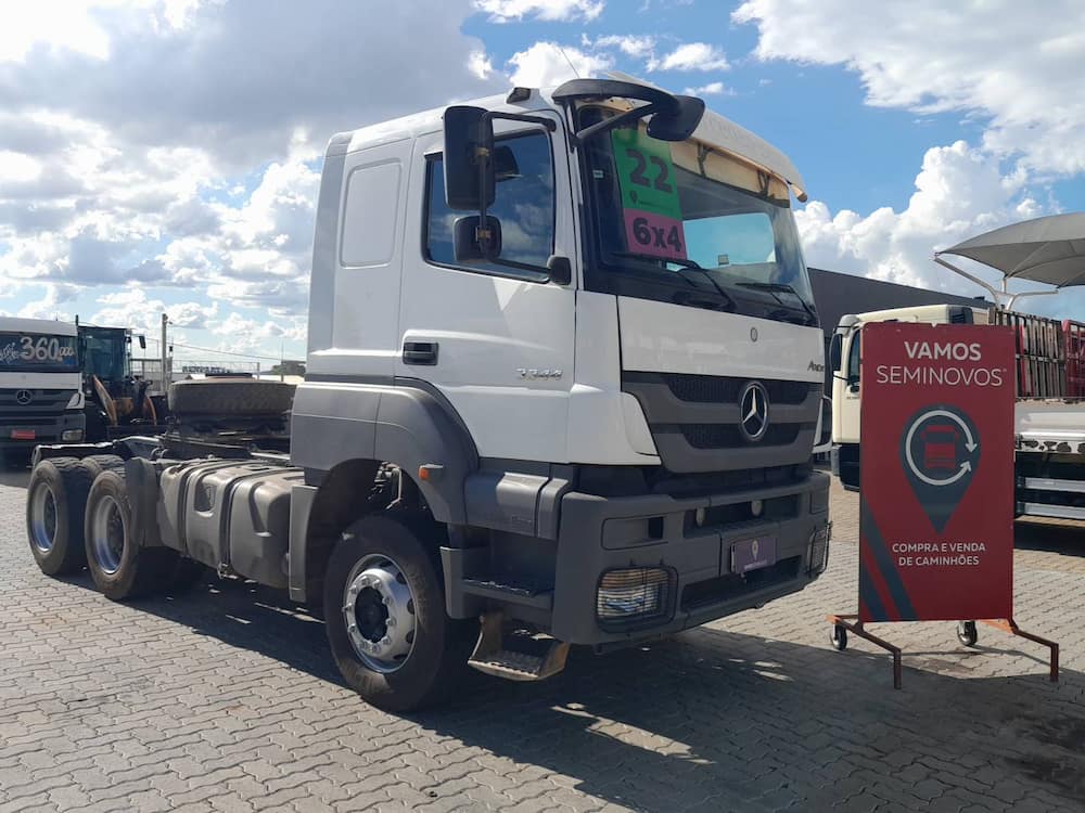 Mercedes-Benz Axor 3344 S (6X4)